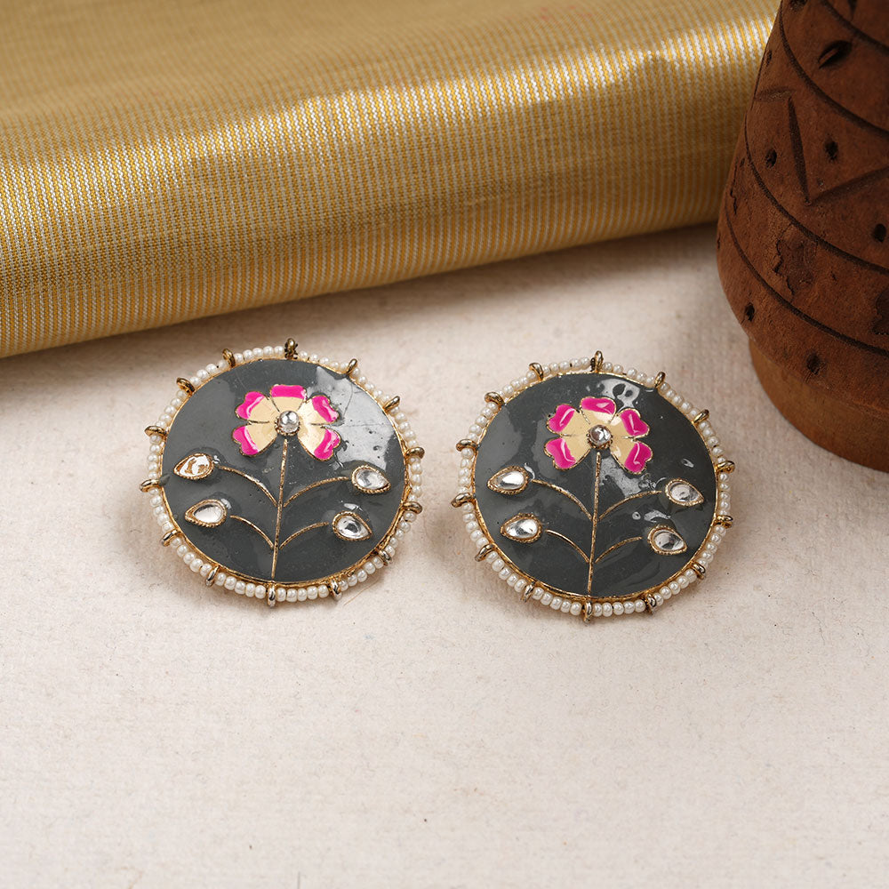 Anahita- Stone Studded Pearl Framed Stud Earrings(Gray)