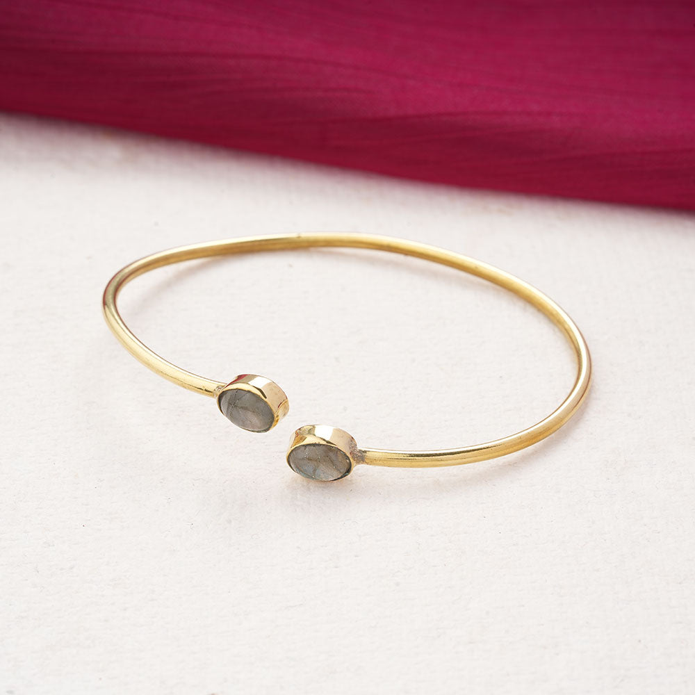 Trisha- Stone Studded Golden Bracelet(Golden Rod)