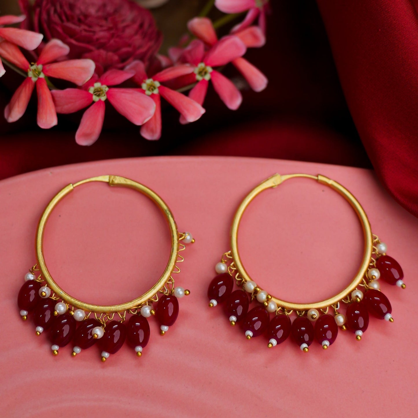 Zoya- Hanging Pearl Hoops Earrings(Red)