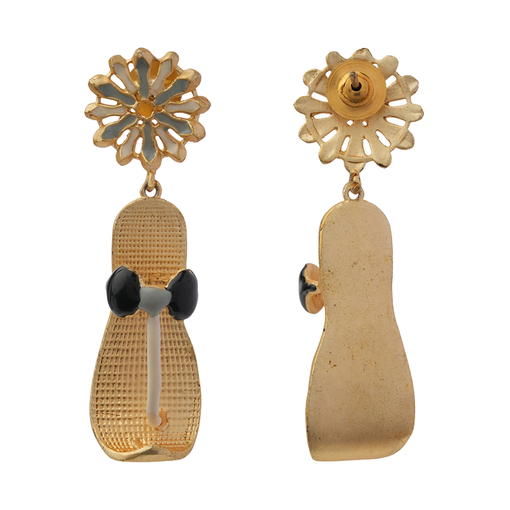 Amaira- Golden Dangler Earrings