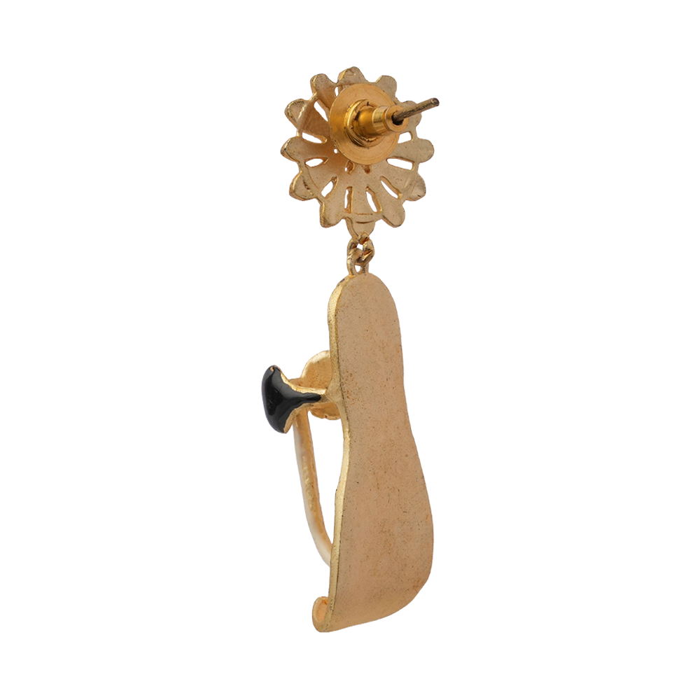 Amaira- Golden Dangler Earrings