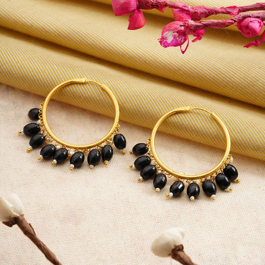 Zoya- Hanging Pearl Hoops Earrings(Black)