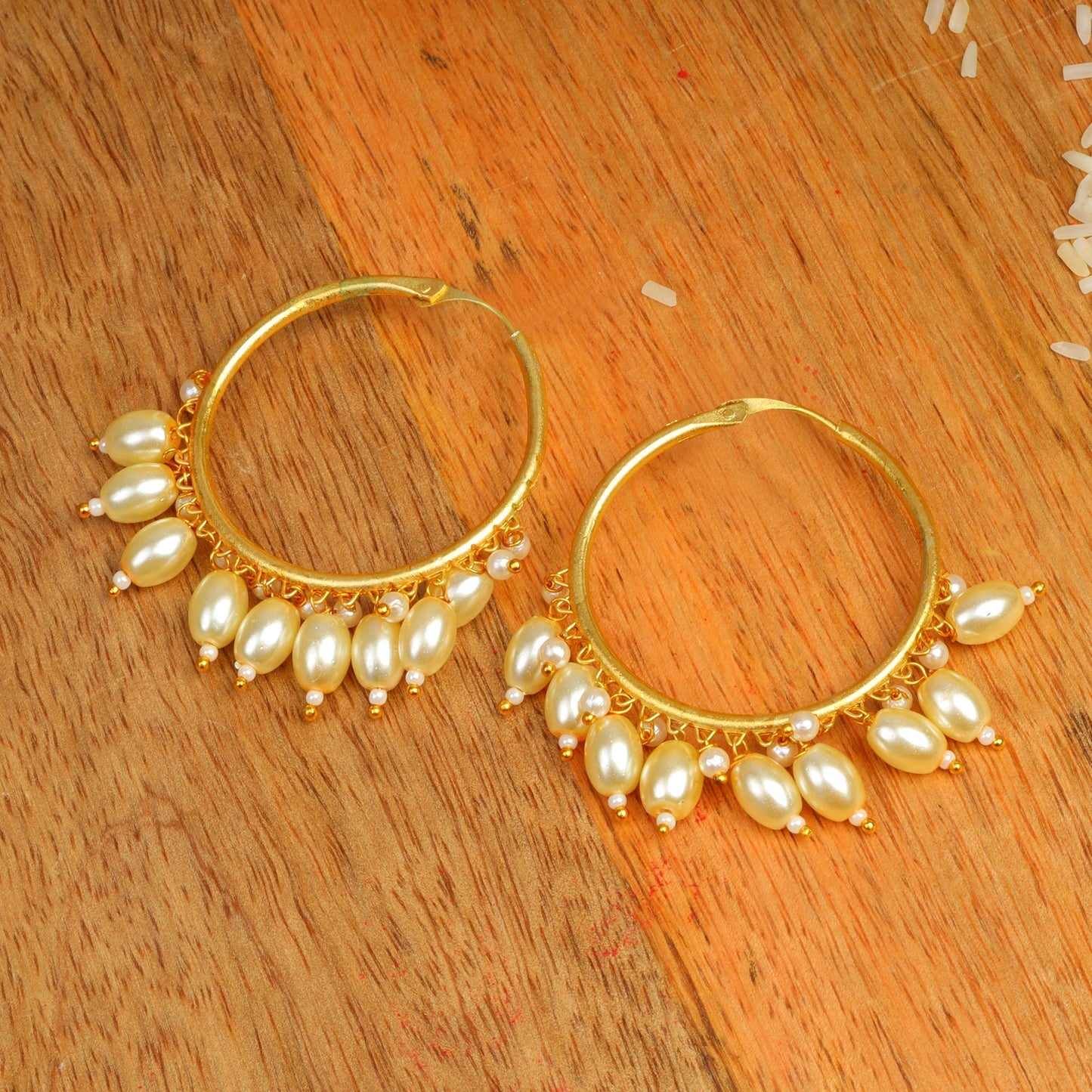Zoya – Hanging Pearl Hoop Earrings