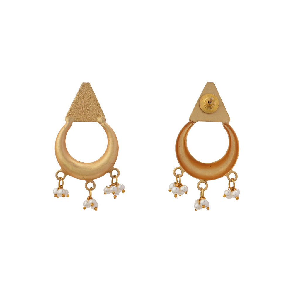 Malvika- Hanging Pearl Chain Neckpiece Set