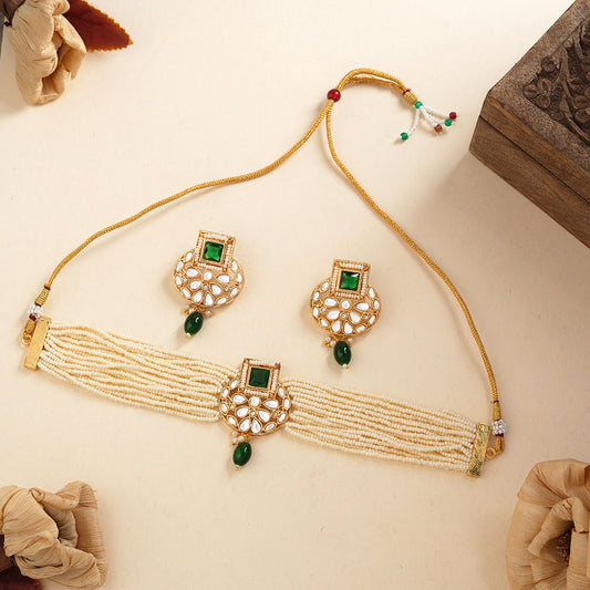 Veha- Stone studded Neckpiece set(Green)