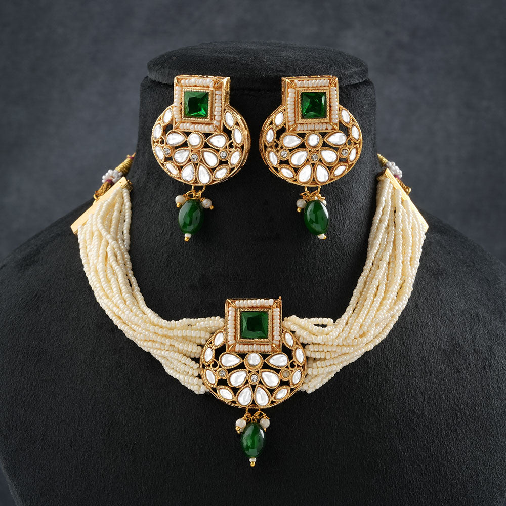 Veha- Stone studded Neckpiece set(Green)