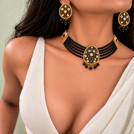 Neckpiece Set
