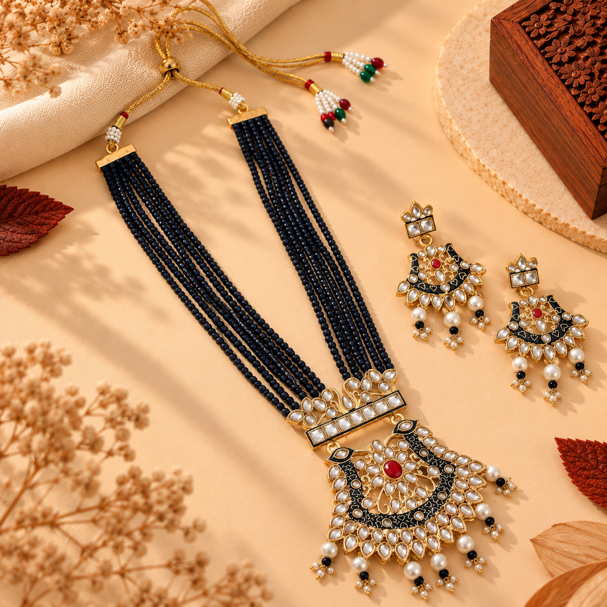 Neckpiece Set