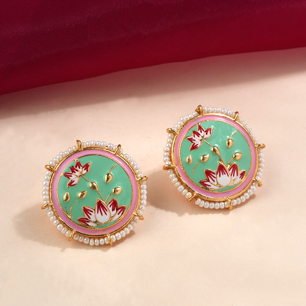 Liorna- Pearl framed stud earrings (Pista)