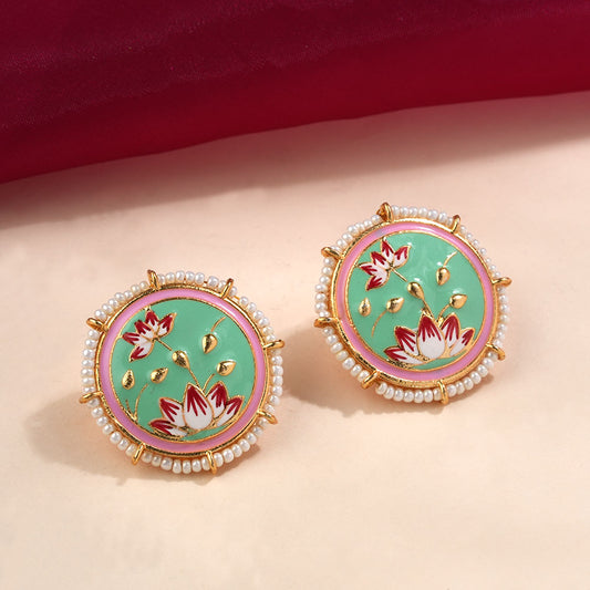 Liorna- Pearl framed stud earrings (Pista)