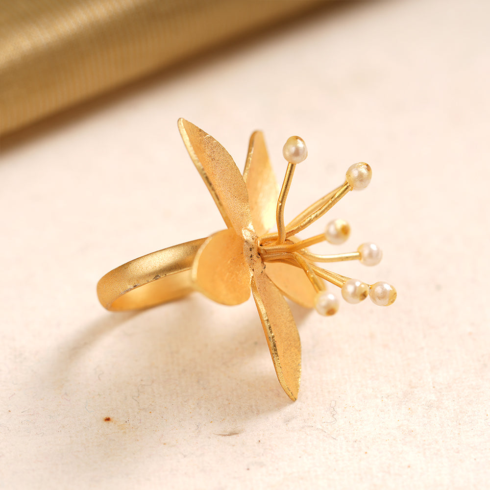Devangi- Golden Adjustable Ring
