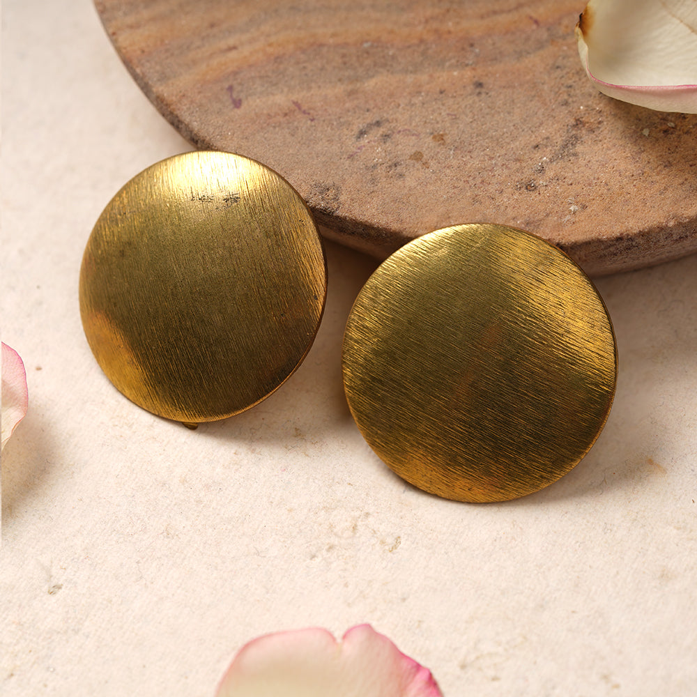 Shaina- Golden Stud Earrings