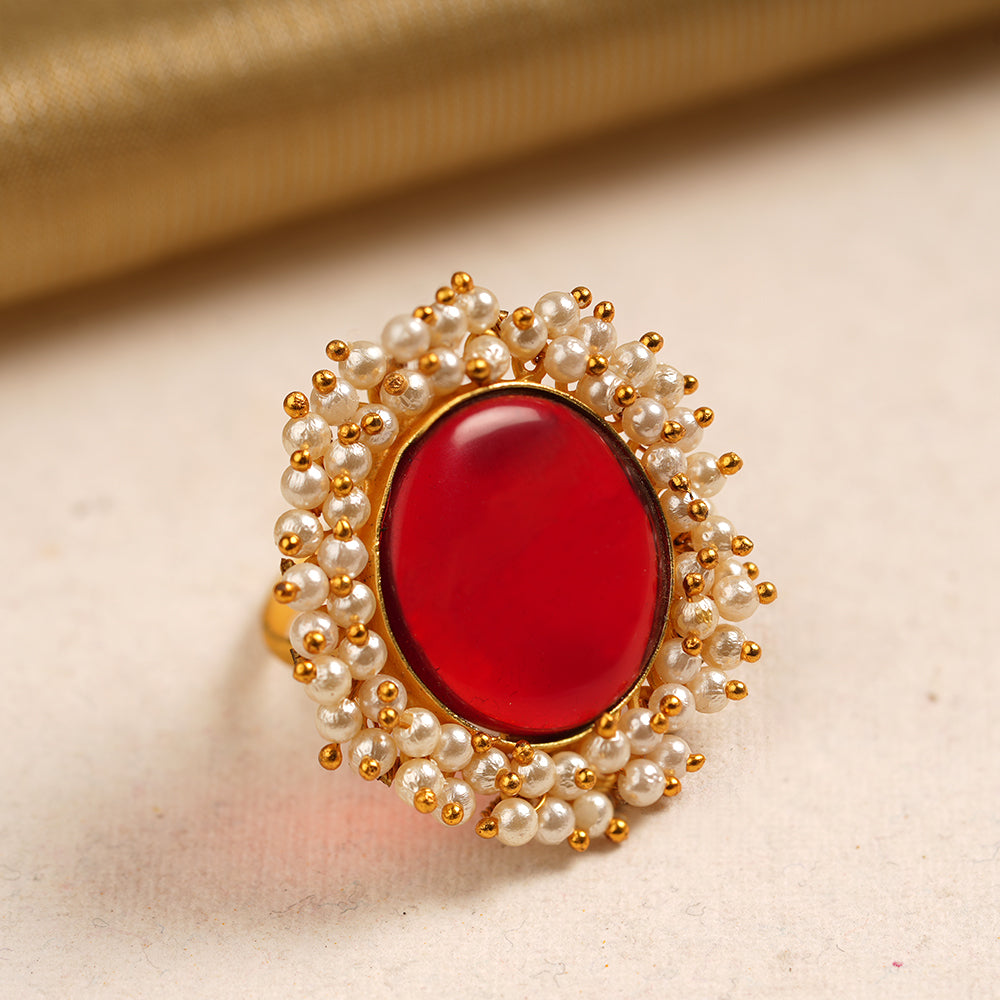 Bhavya- Stone Studded Pearl Framed ring(Red)