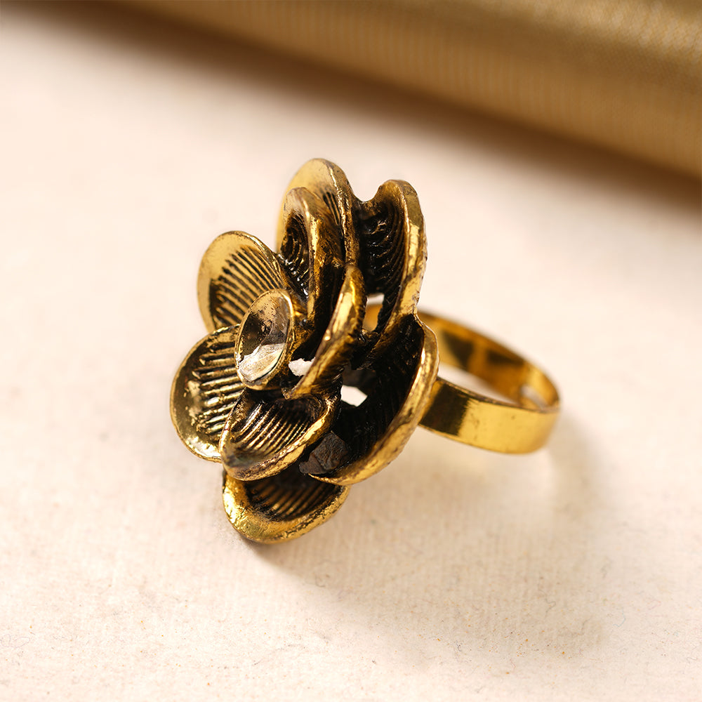Anuradha- Golden Adjustable Ring