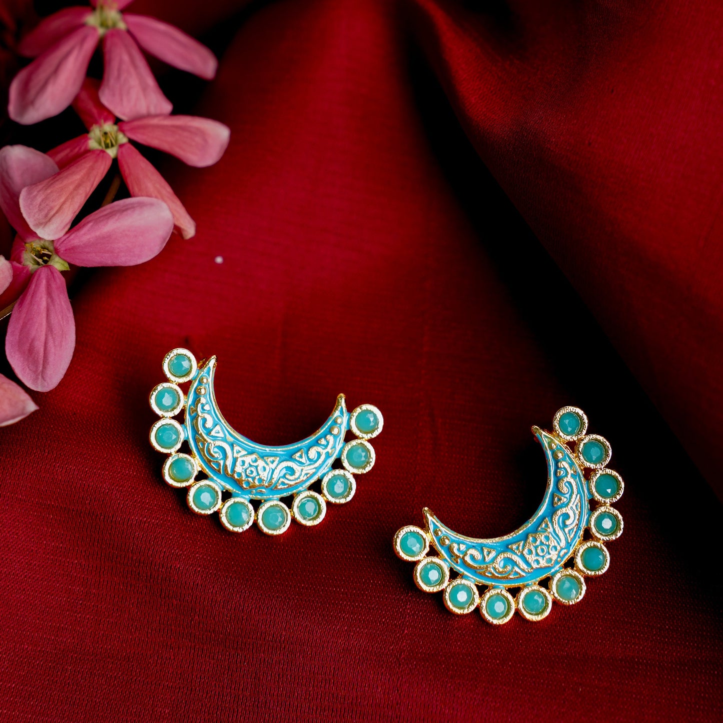Kira- Kundan Studded Stud Earrings(Sky Blue)